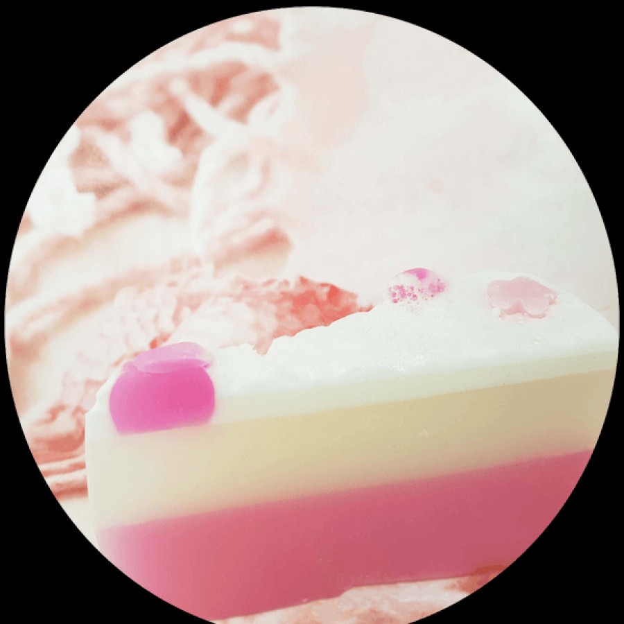 Bomb Cosmetics Soaps | Sweet Star Surprise Soap Cake Slice